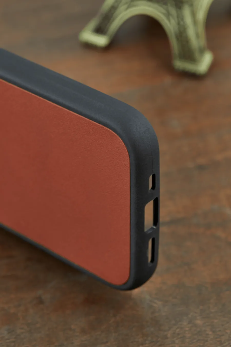 Monte Deri Yüzeyli  İphone Kılıfı