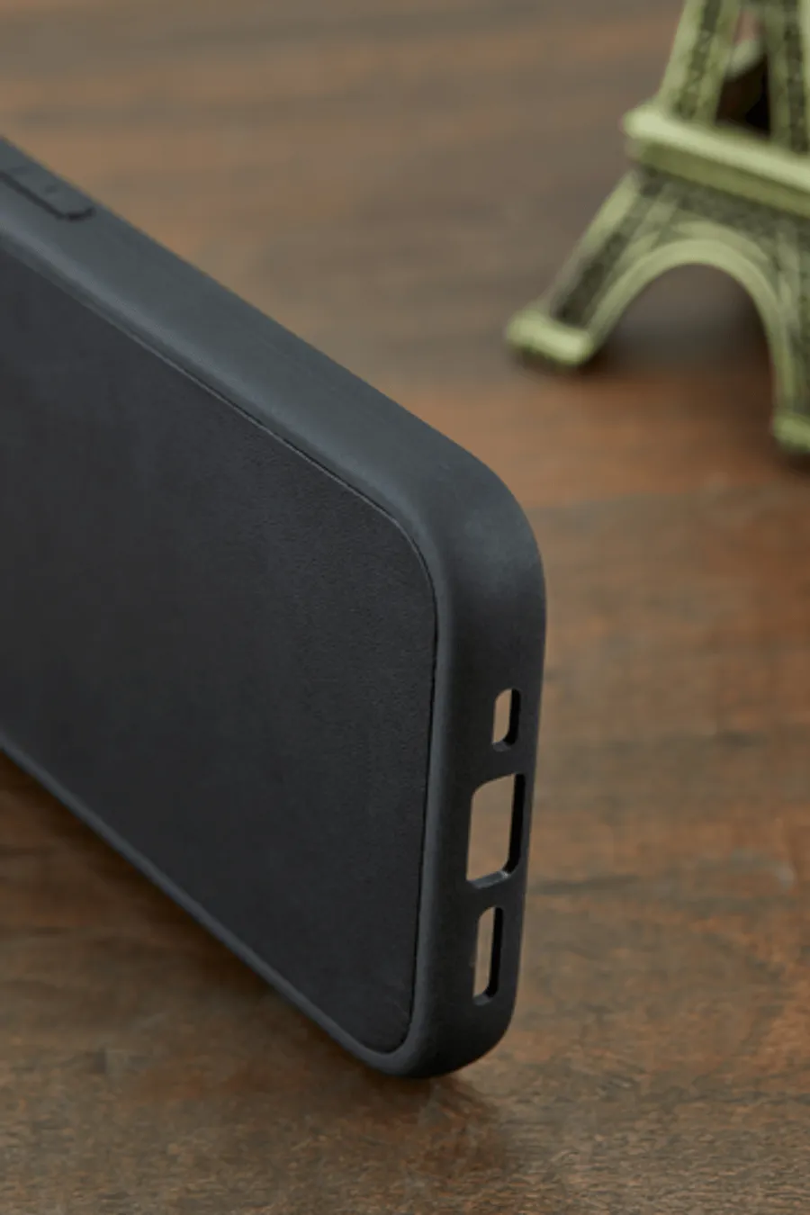 Monte Deri Yüzeyli  İphone Kılıfı