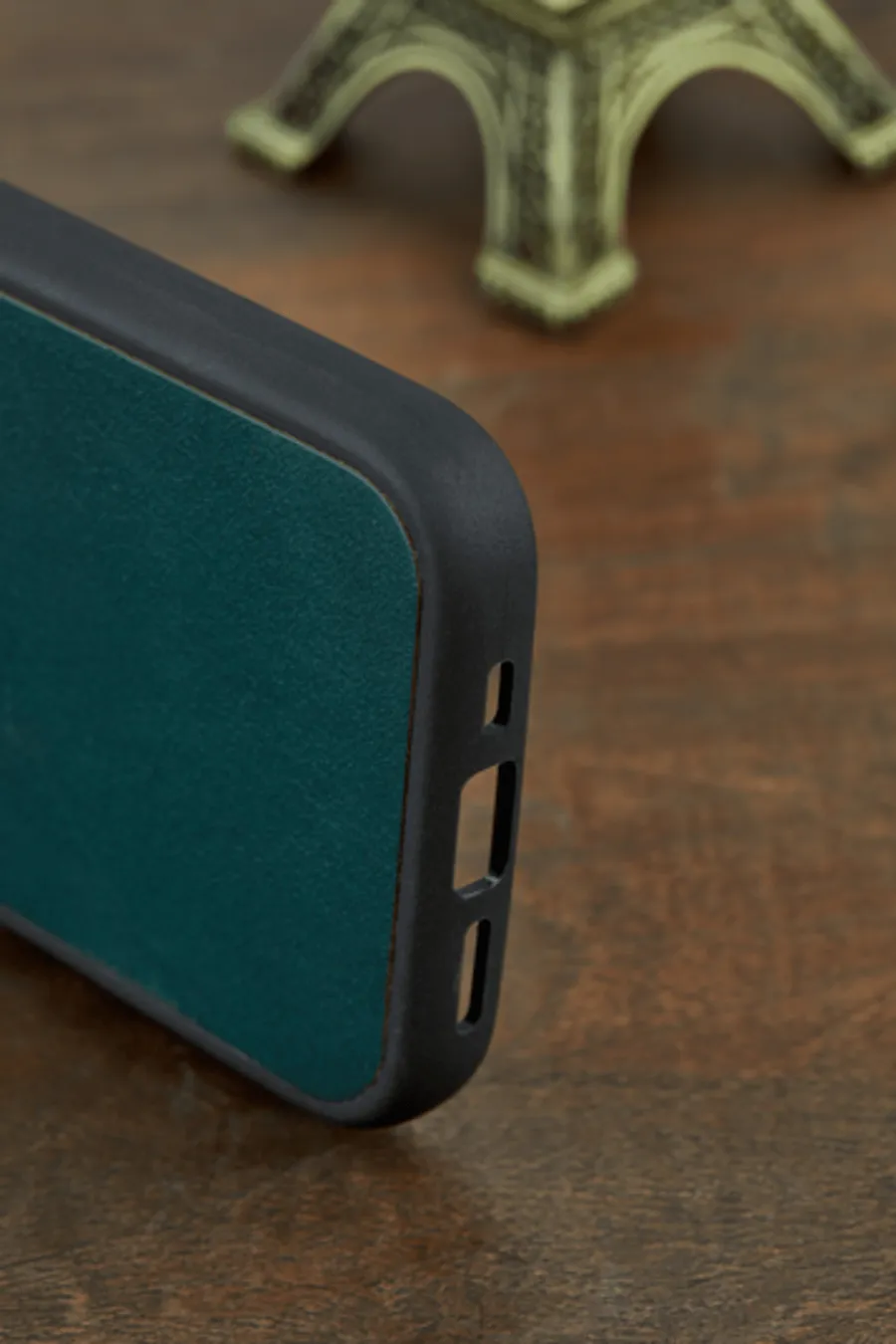 Monte Deri Yüzeyli  İphone Kılıfı