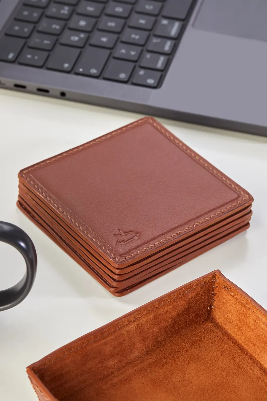 Monte Deri Tepsi ve 6 Adet Bardak Altlığı