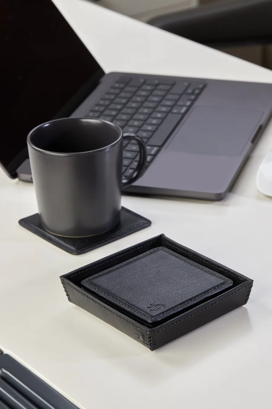 Monte Deri Tepsi ve 6 Adet Bardak Altlığı