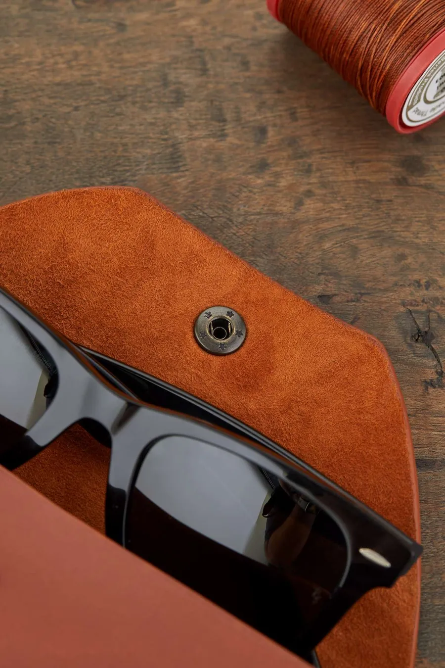 Monte Deri Güneş Gözlüğü Kılıfı