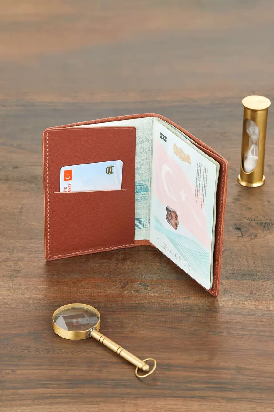 Magnus Deri Pasaport Kılıfı