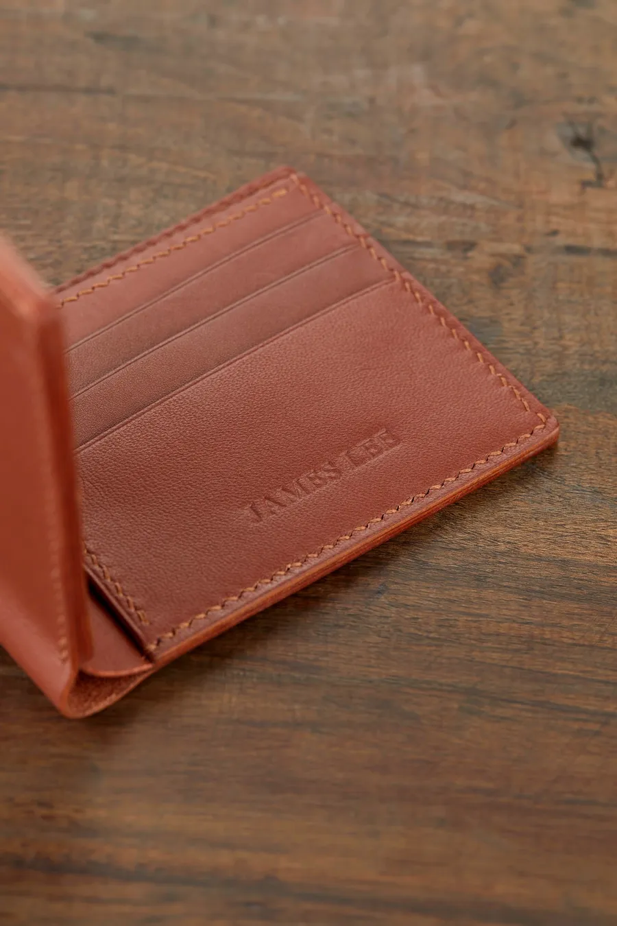 Monte Klasik Yatay Bi-Fold Deri Cüzdan