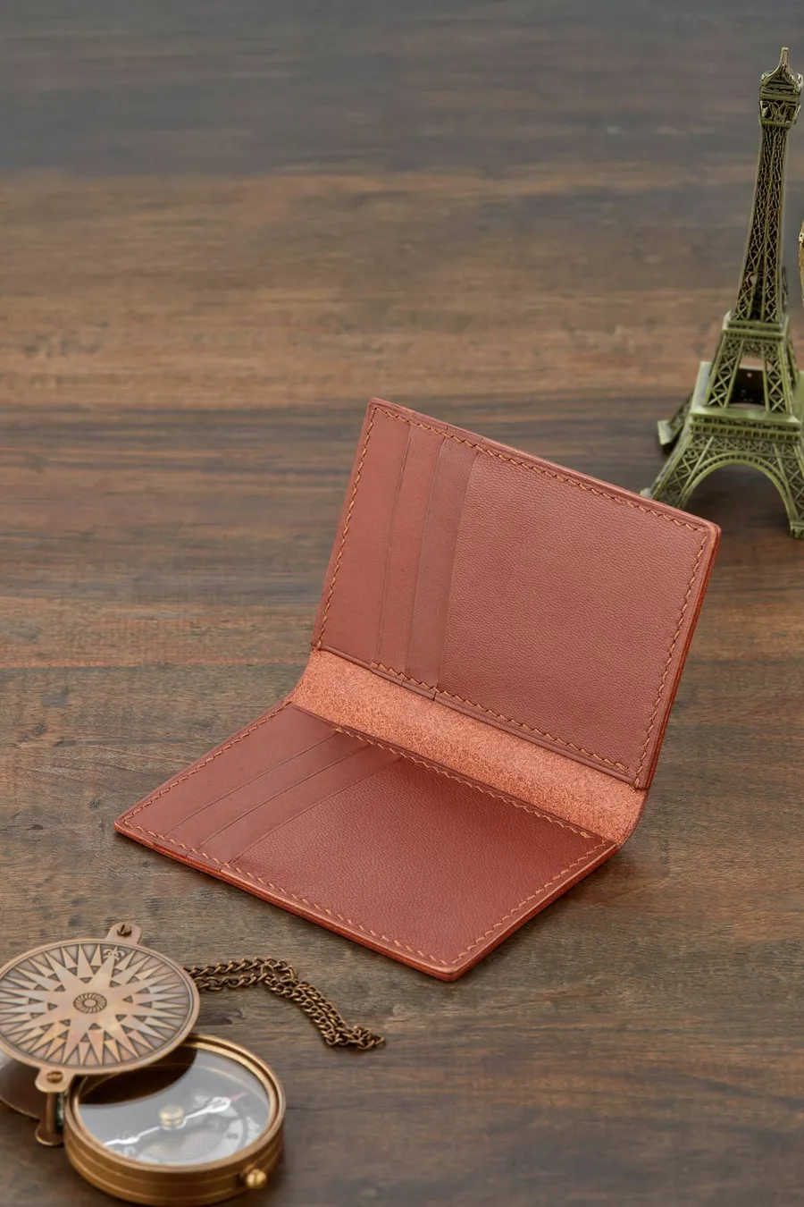 Nero Bi Fold Dikey Deri Kartlık