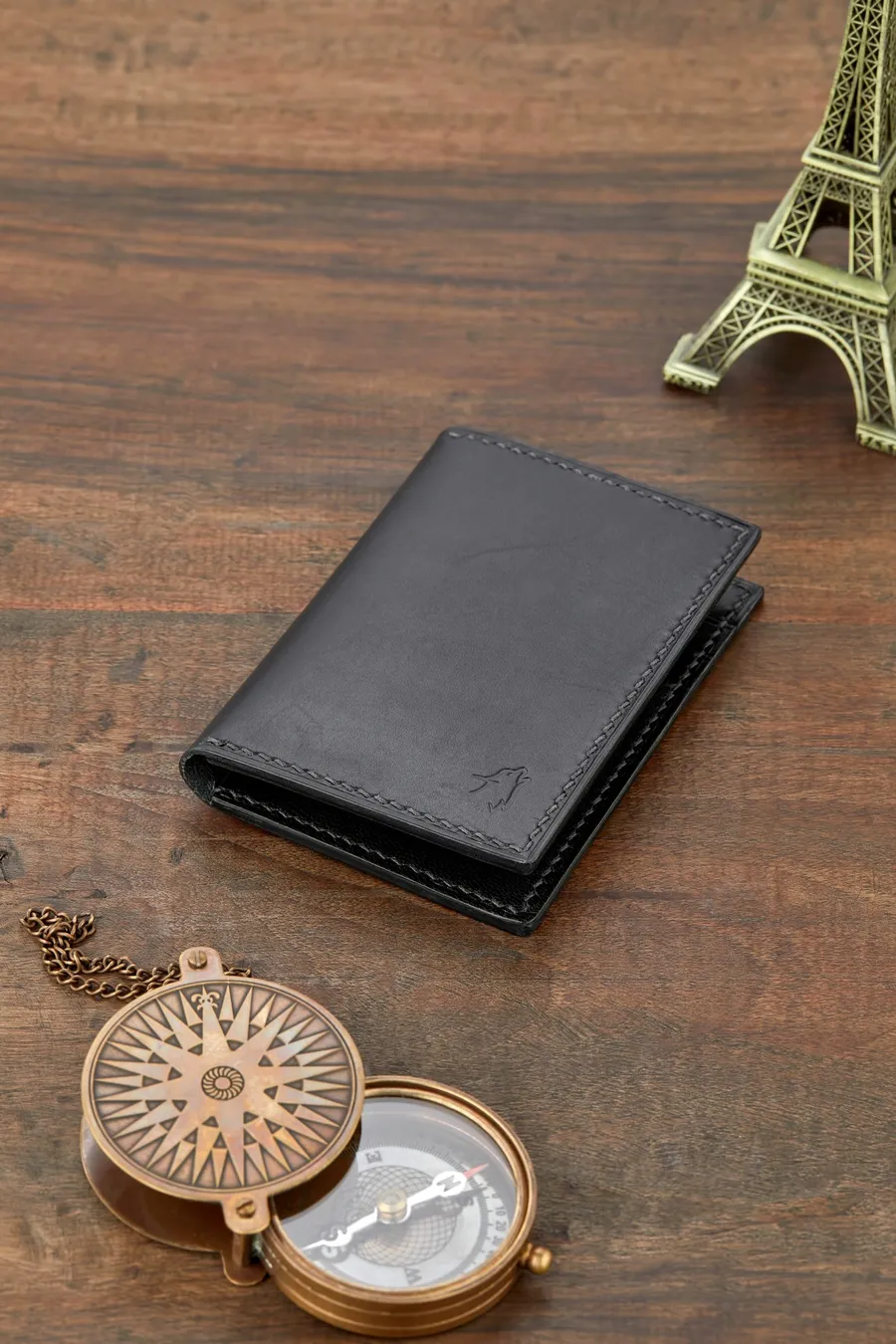 Nero Bi Fold Dikey Deri Kartlık